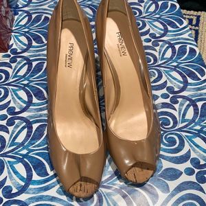 Preview International heels